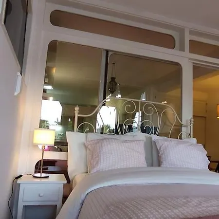Casa Con Jardin كوستا تاغيسي