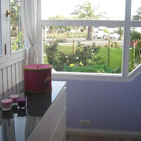 Casa Con Jardín Apartamento