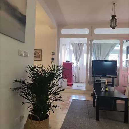 Casa Con Jardín Apartamento *