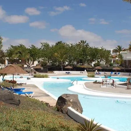 Apartamento Casa Con Jardín